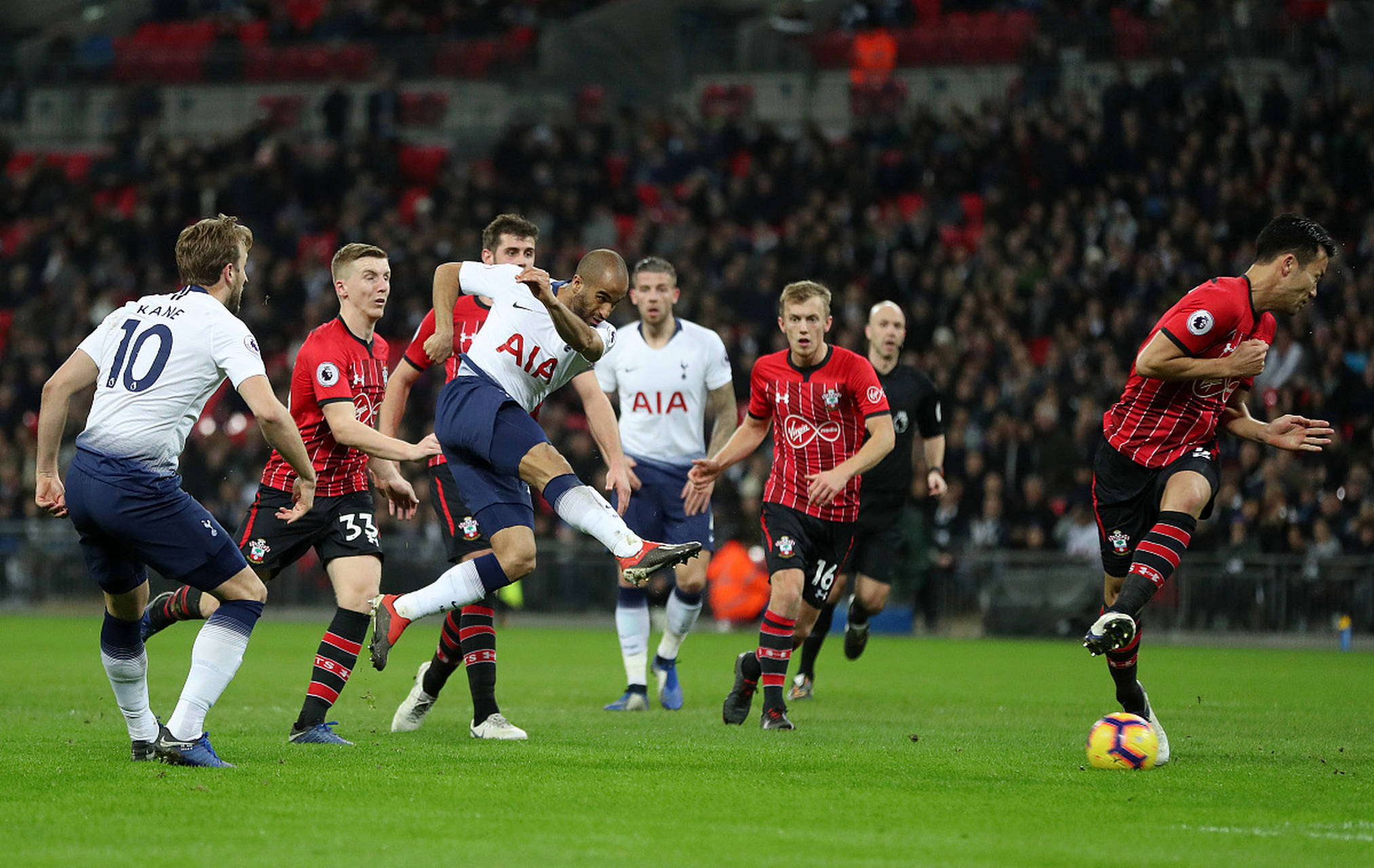 也强调了球 也强调了球